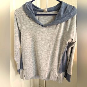 Danskin Now hooded sweatshirt